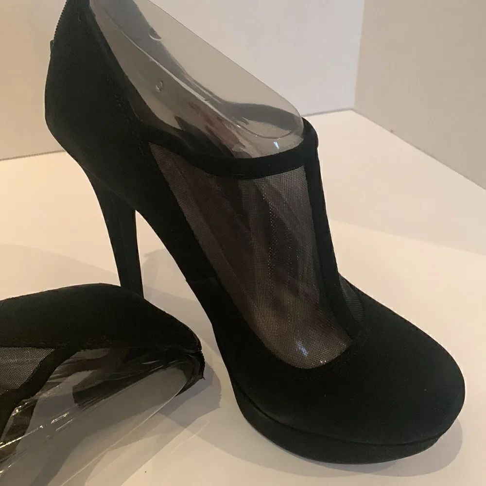 Bakers Kaley Black Faux Suede Shoes - Picture 2 of 8